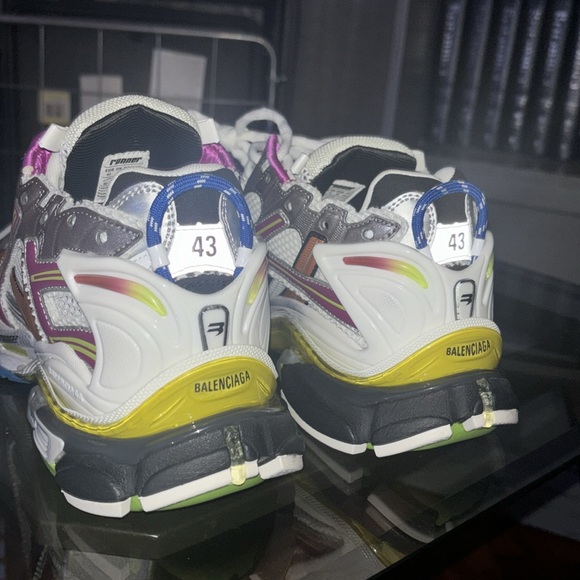 Men’s Size 10 Balenciaga Runners multicolor - Picture 5 of 7